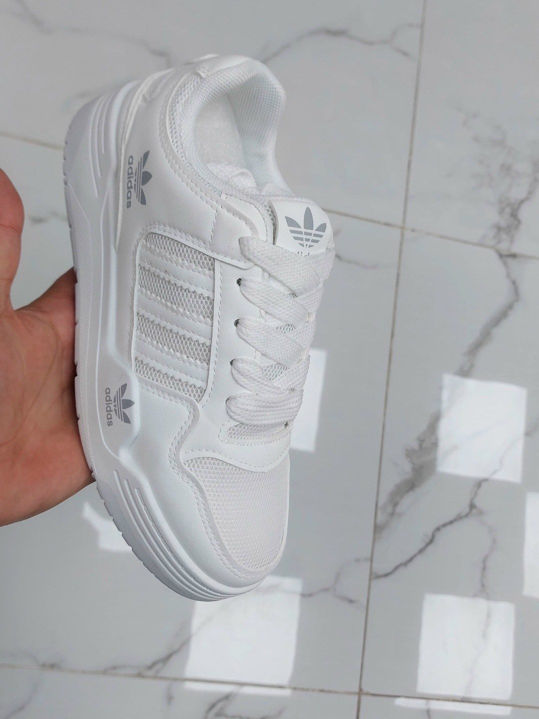 кроссовки женские adidas,кроссовки женскиe,,кроссовки adidas,кроссовки для женщин