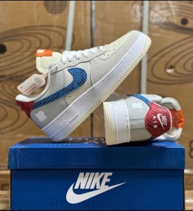 Кроссовки