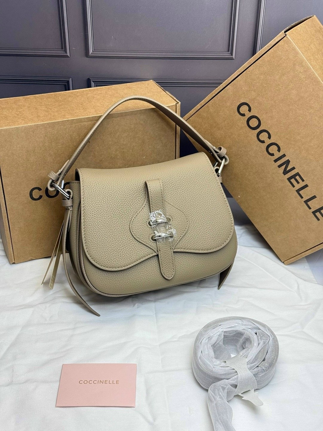 сумка coccinelle,coccinelle сумка на плечо кросс-боди beat soft,coccinelle сумка женская,сумка coccinelle через плечо,сумка женская брендовая
