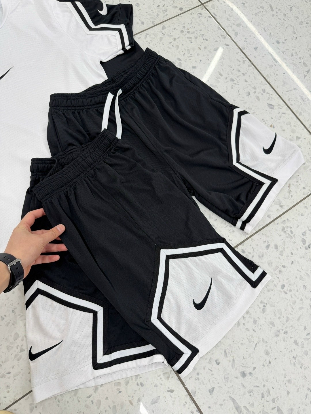 летние спортивные костюмы найк,шорты баскетбольные nike,спортивный костюм nike мужской,спортивные костюмы nike,спортивные костюм