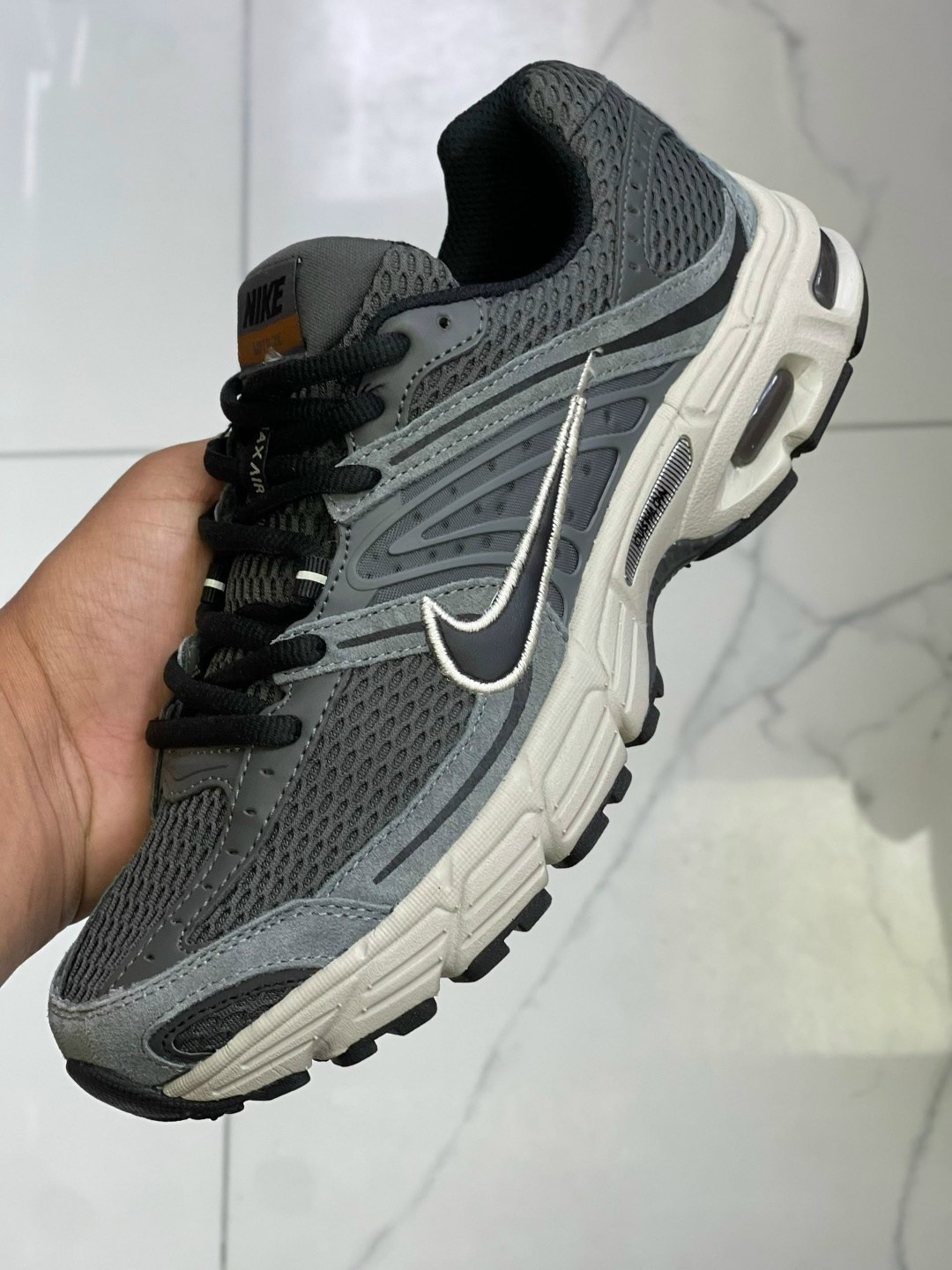 кроссовки nike air zoom vomero 5,кроссовки nike zoom vomero 5,кроссовки nike air zoom vomero 5 цвет серый,nike air zoom vomero 5,кроссовки