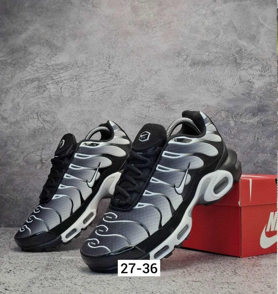 кроссовки nike air max tn plus,кроссовки мужские nike air max tn plus,кроссовки легкие мужские nike air max tn plus,,кроссовки nike tn plus