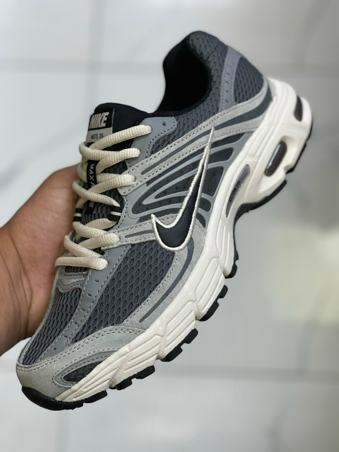 кроссовки nike air zoom vomero 5,кроссовки nike zoom vomero 5,кроссовки nike air zoom vomero 5 цвет серый,nike air zoom vomero 5,кроссовки