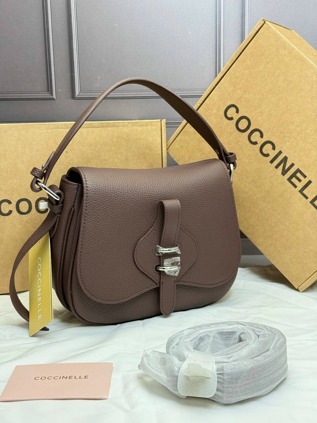 сумка coccinelle,coccinelle сумка на плечо кросс-боди beat soft,coccinelle сумка женская,сумка coccinelle через плечо,сумка женская брендовая