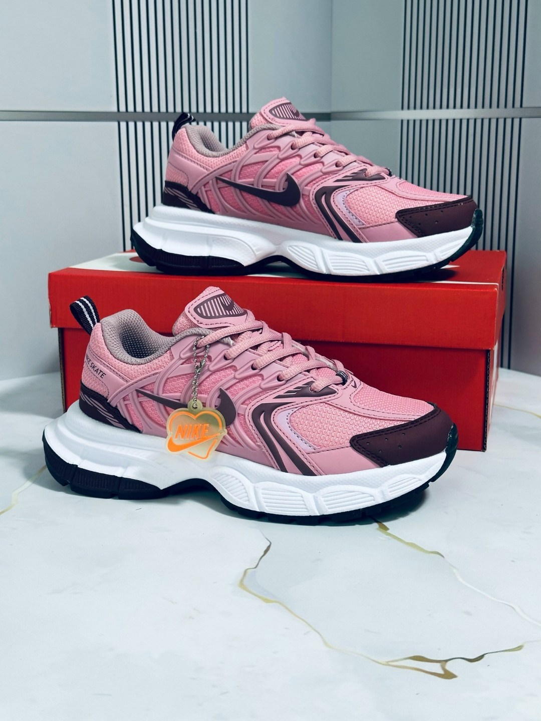 женские кроссовки,кроссовки nike,кроссовки,кроссовки nike женские,спортивная