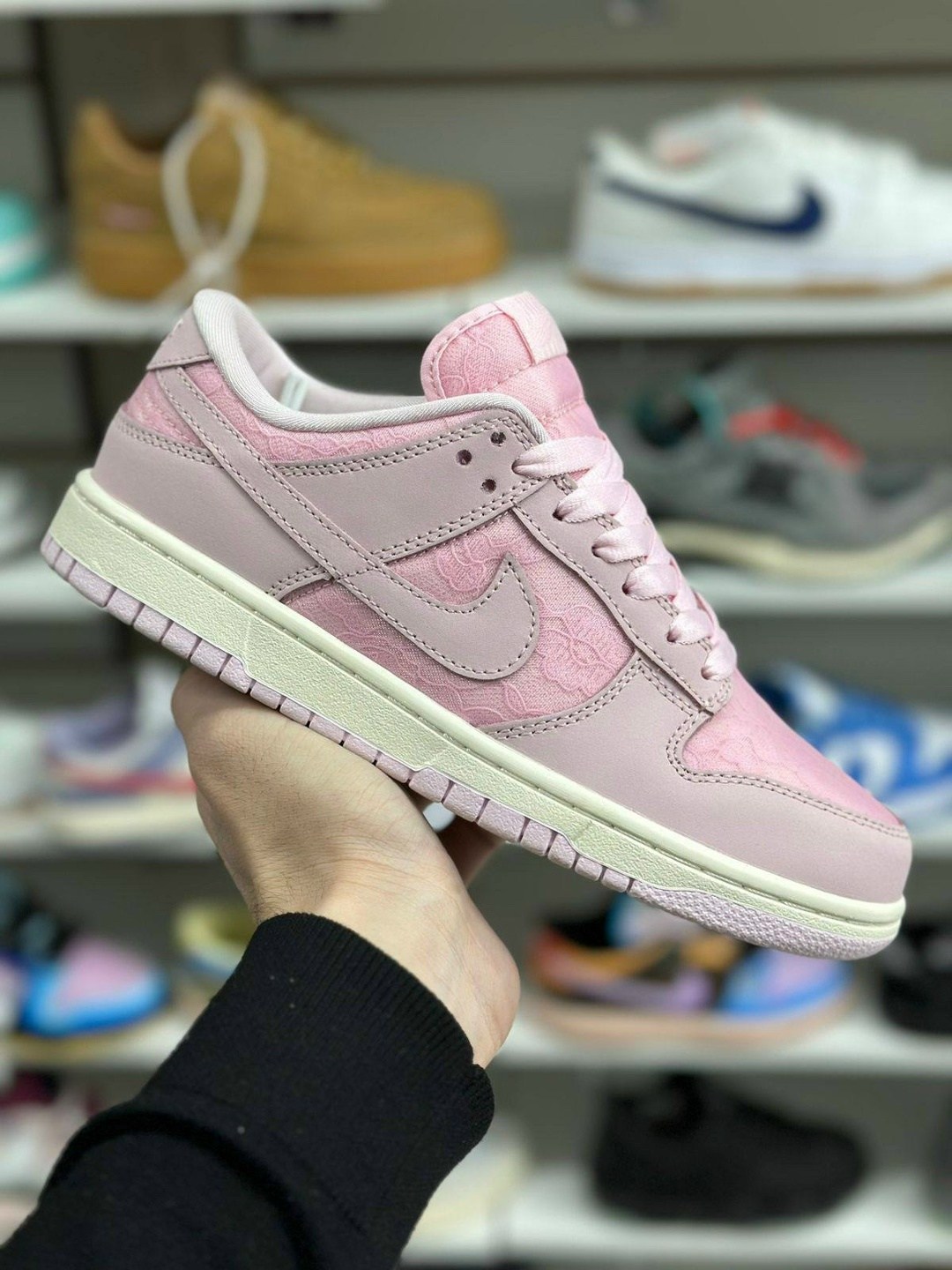 женские повседневные кроссовки nike dunk low,женские кроссовки nike dunk low,nike розовые кроссовки dunk для женщин,nike dunk low pink,женские кроссовки nike dunk low "lace" pack pink