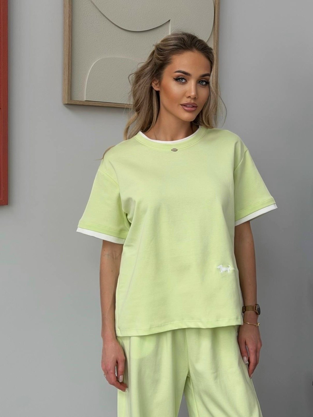 костюм с брюками,костюм брючный с футболкой 403red,костюм женский,брючный костюм,костюм romgil тз837лф двойка коралловый