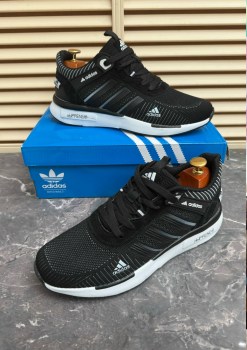 Кроссовки