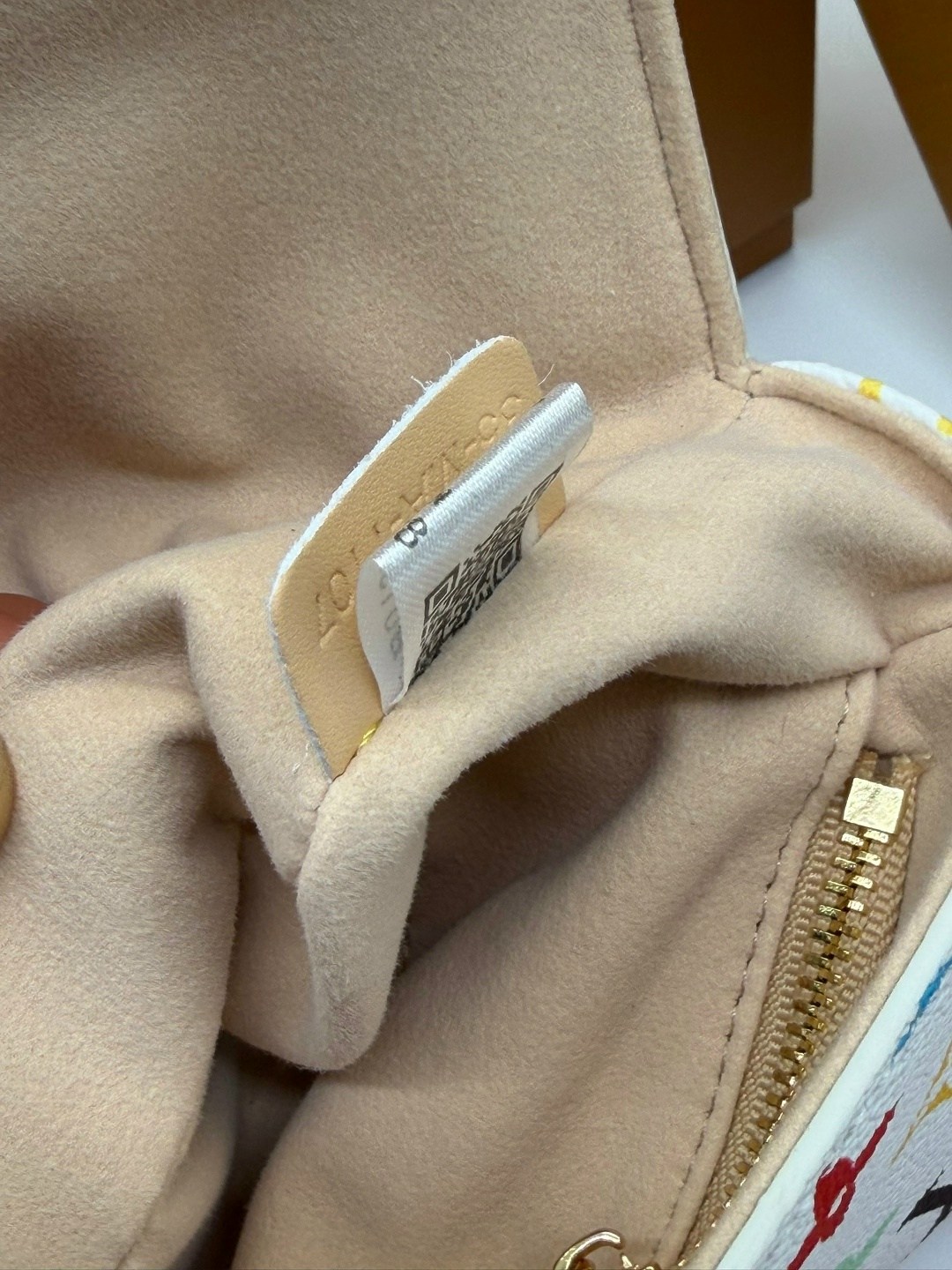 сумка женская louis vuitton,louis vuitton сумка на плечо,сумка louis vuitton,белая сумка луи виттон,луи виттон сумка через плечо женская