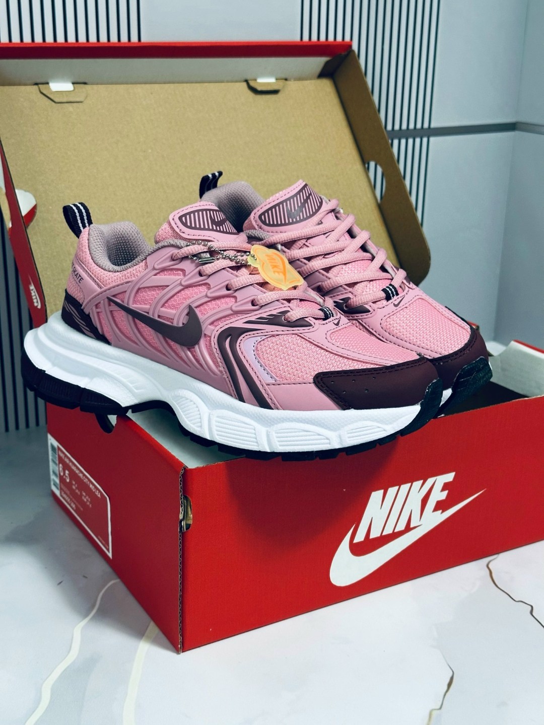 женские кроссовки,кроссовки nike,кроссовки,кроссовки nike женские,спортивная