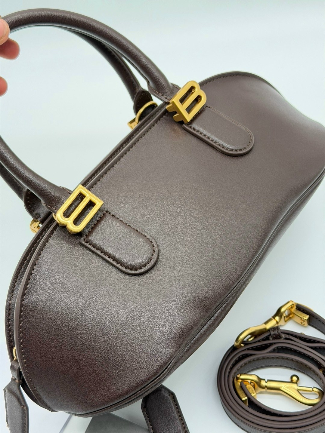 сумки,сумка miu miu,сумка,сумка женская,сумки коричневый