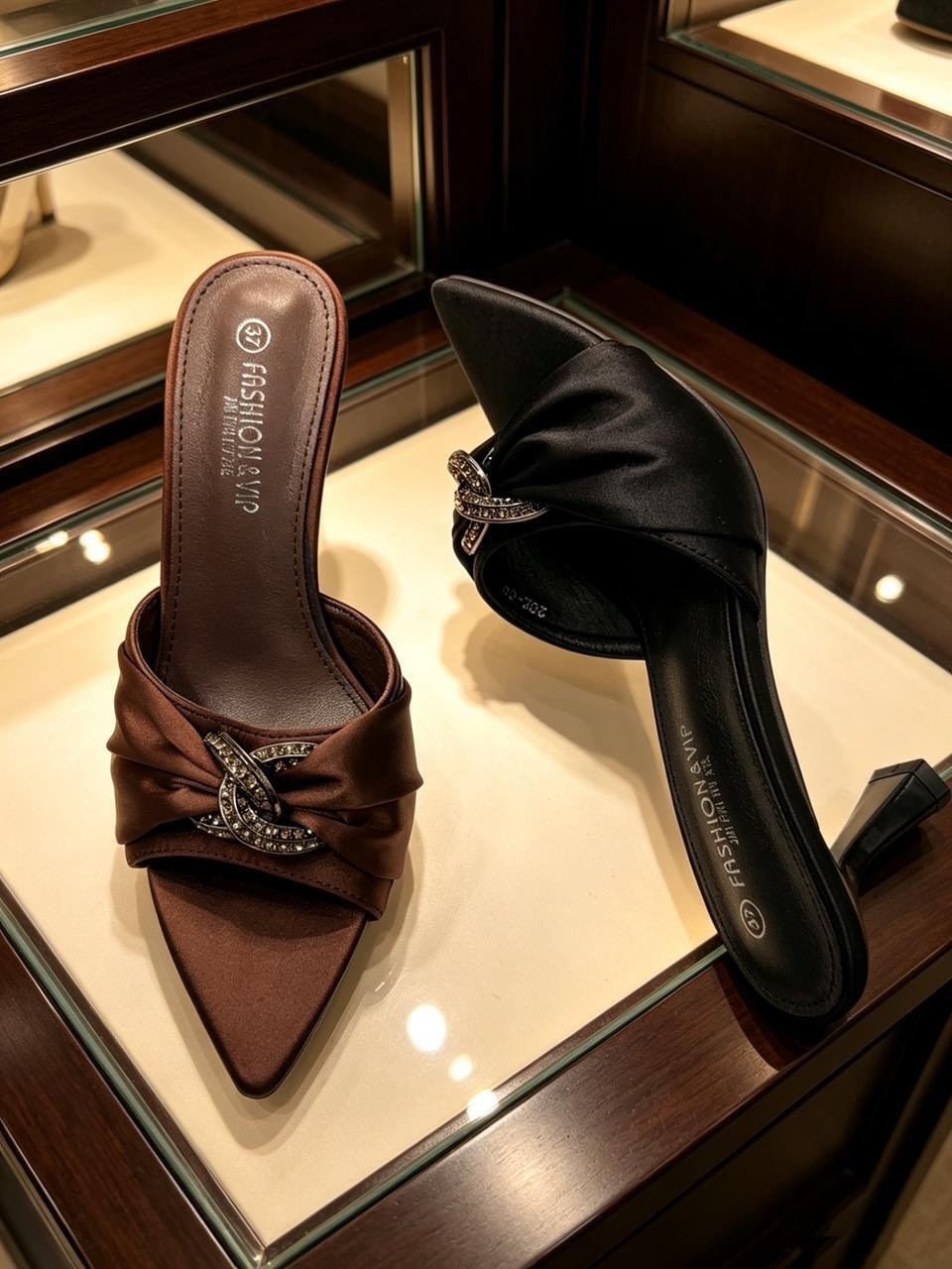 ,manolo blahnik туфли,босоножки женские,босоножки manolo blahnik,модные туфли