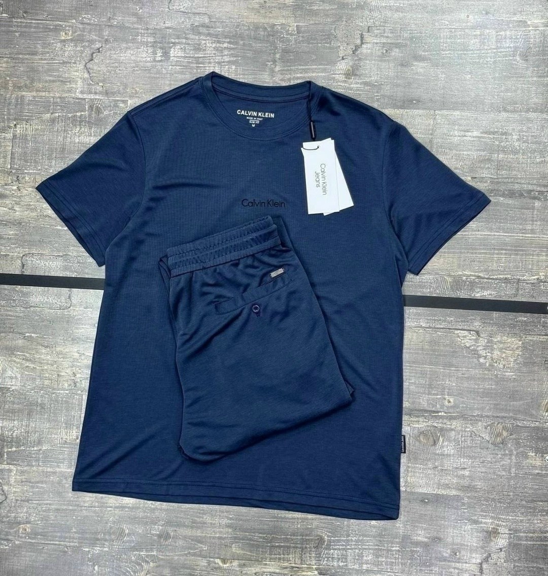 спортивный костюм calvin klein,повседневный костюм,мужская мода,костюм мужской,костюм мужской спортивный