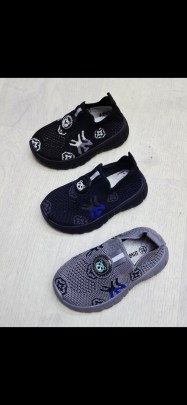 Кроссовки