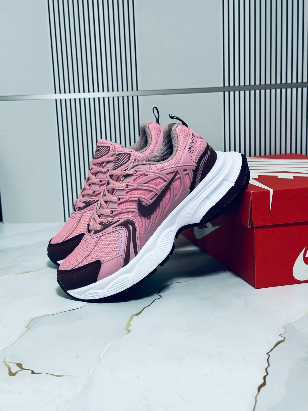 женские кроссовки,кроссовки nike,кроссовки,кроссовки nike женские,спортивная