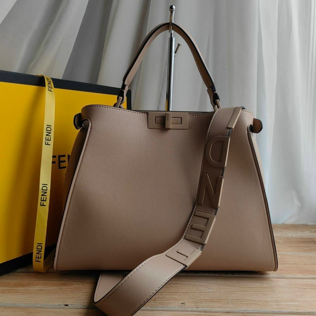 женская сумка fendi,сумка fendi peekaboo,сумка фенди люкс,cумка fendi,сумка фенди