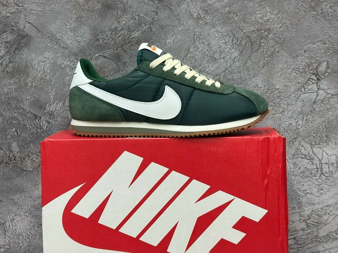 nike classic cortez,nike cortez classic leather,nike cortez black,кроссовки мужские nike cortez black,кроссовки nike cortez