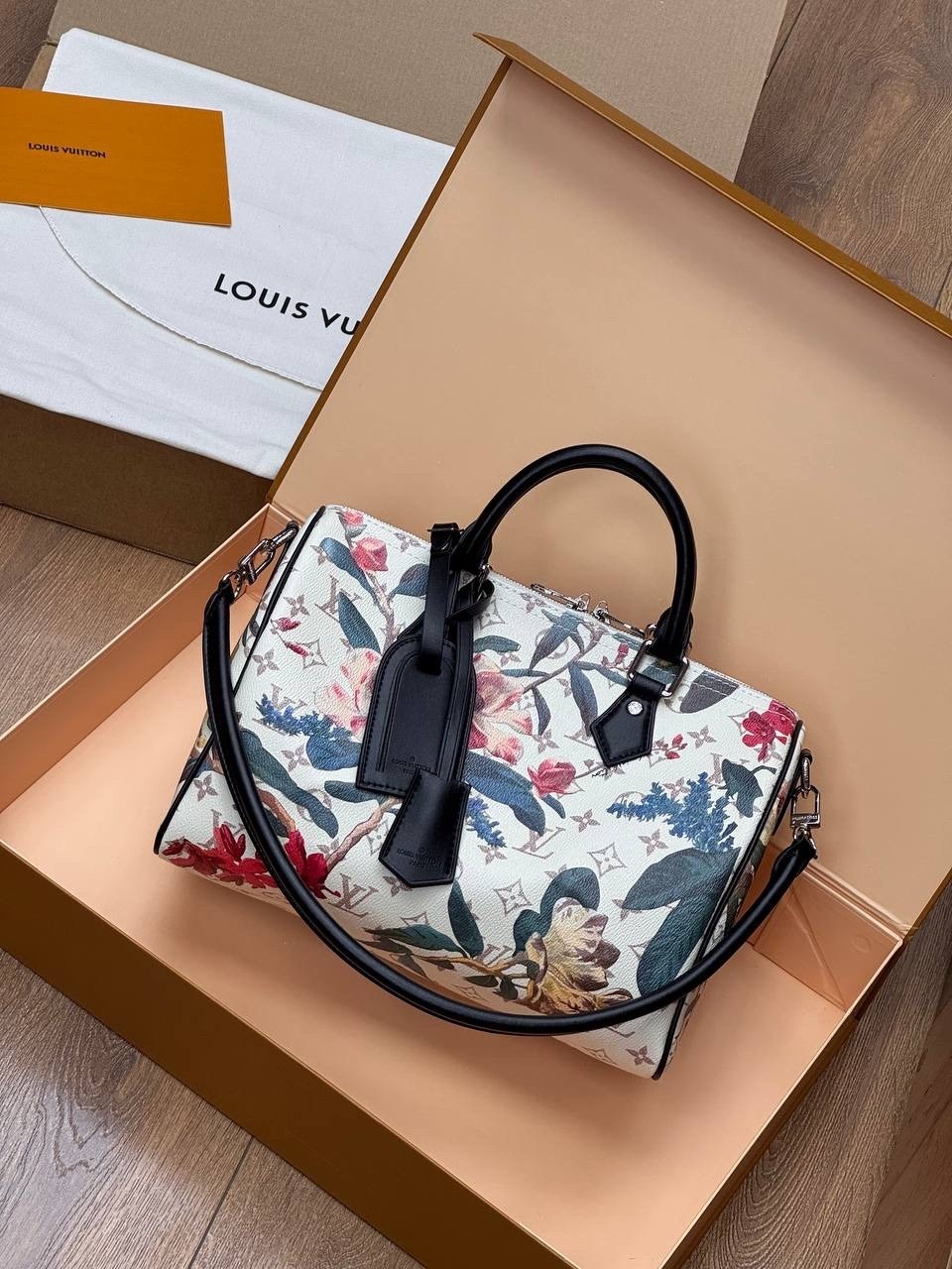 сумка louis vuitton,louis vuitton сумка на плечо,louis vuitton сумка дорожная,женская сумка louis vuitton,модная сумка