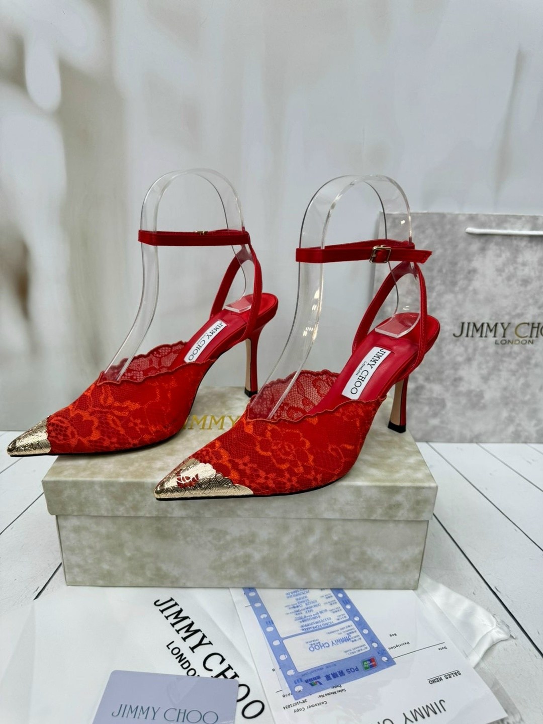 ,босоножки араз женские,босоножки красные,jimmy choo туфли,босоножки на каблуках