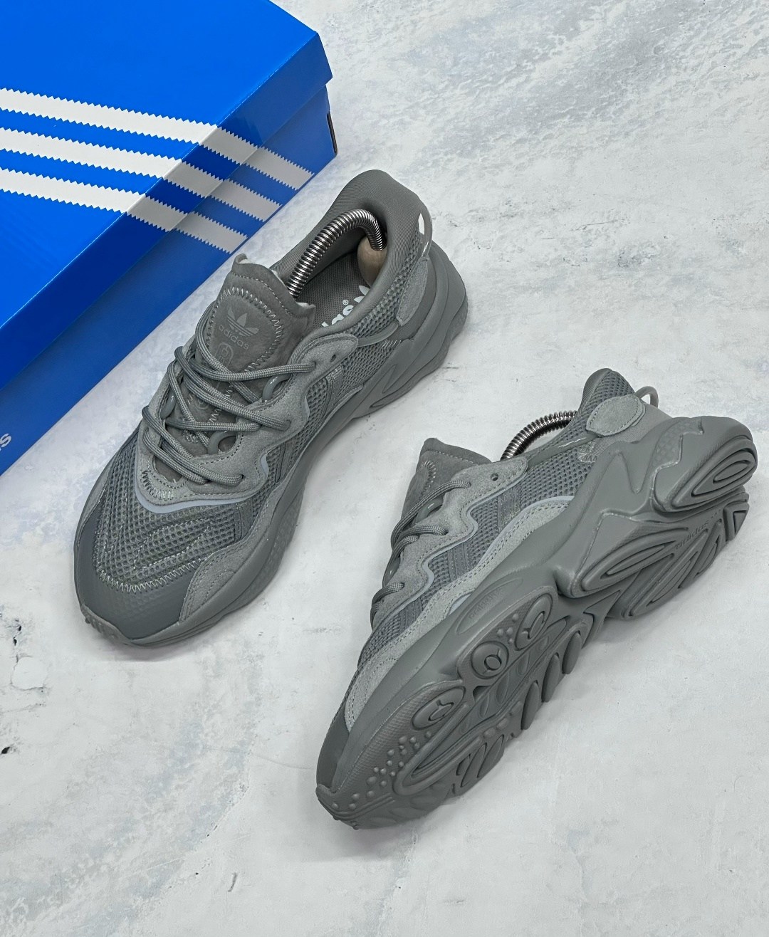 кроссовки мужские adidas ozweego,кроссовки adidas ozweego,кроссовки женские adidas ozweego,кроссовки adidas ozweego originals adidas цвет бежевый серый,женские кроссовки adidas originals ozweego
