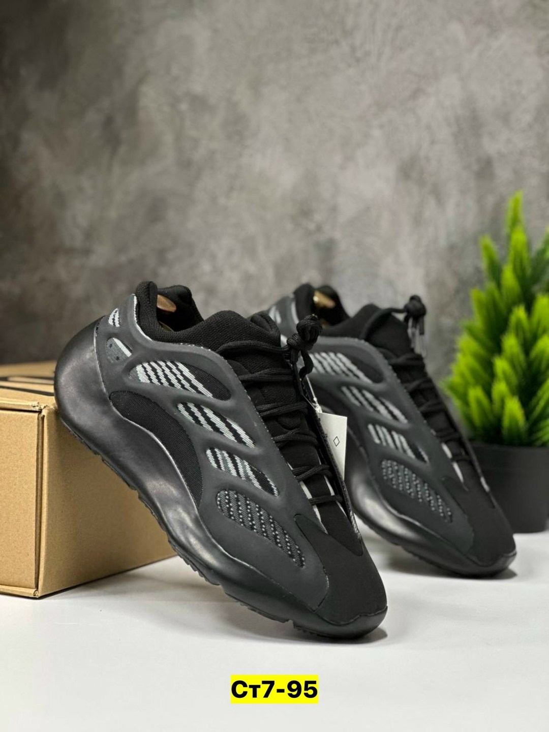 кроссовки adidas yeezy 700,кроссовки adidas yeezy boost 700,adidas yeezy boost 700 v 3,adidas yeezy boost 700,adidas yeezy boost 700 v3