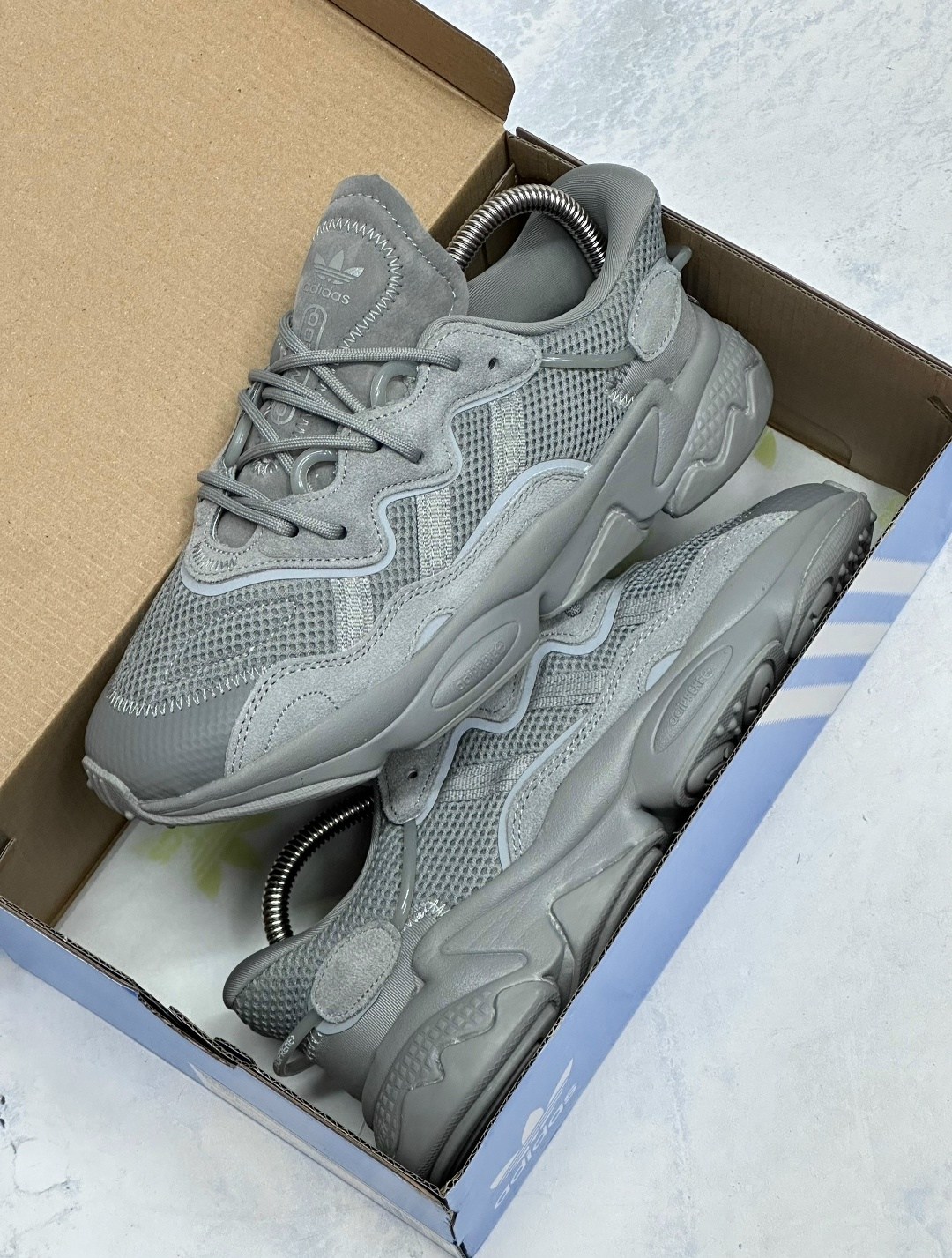 кроссовки мужские adidas ozweego,кроссовки adidas ozweego,кроссовки женские adidas ozweego,кроссовки adidas ozweego originals adidas цвет бежевый серый,женские кроссовки adidas originals ozweego