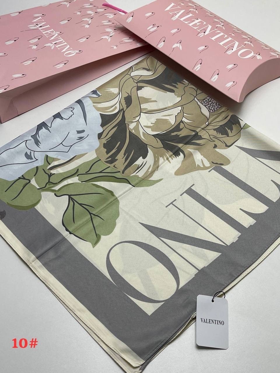 платок valentino,шелковый платок,платок женский шелковый,брендовый платок,платки диор
