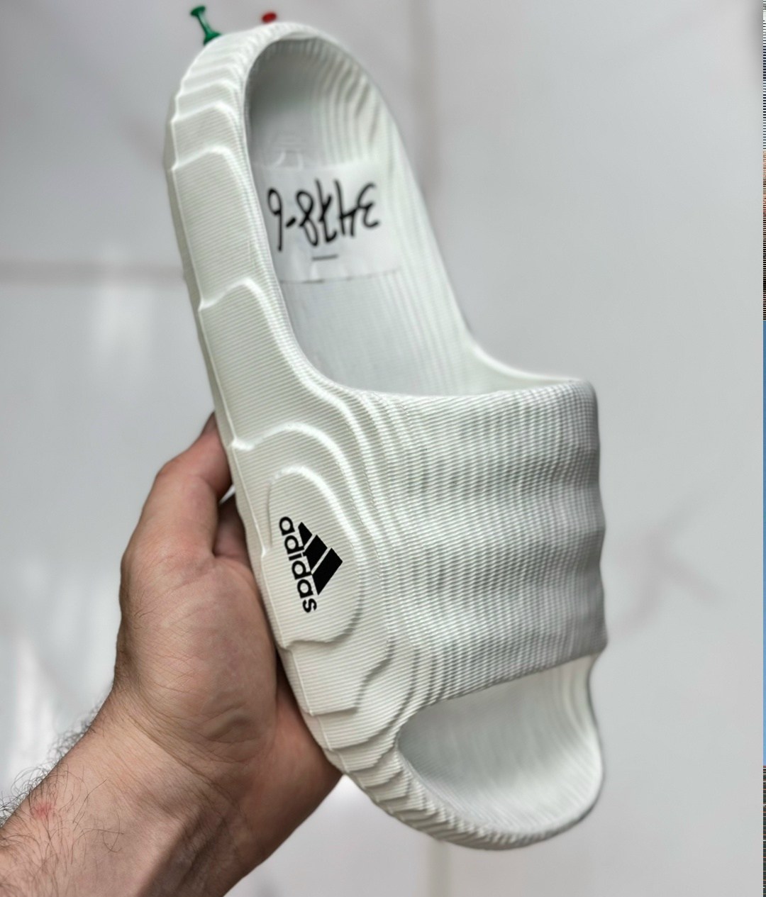 тапочки модные,,adidas originals adilette 22 slides,тапочки хаки,летние тапочки