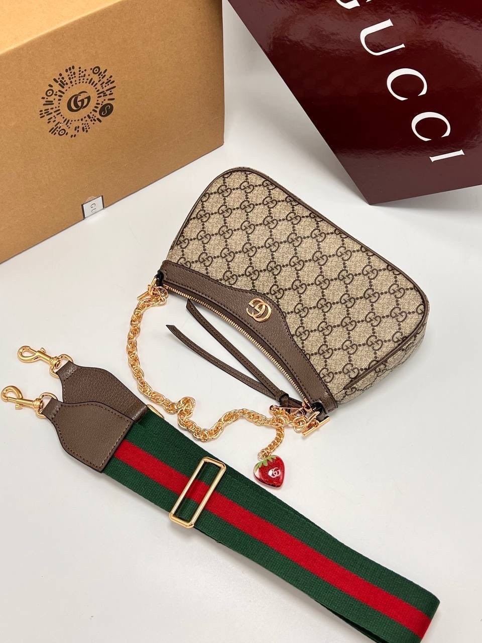 сумка женская gucci,сумка gucci,гуччи сумка,gucci сумка на плечо,сумка gucci ophidia