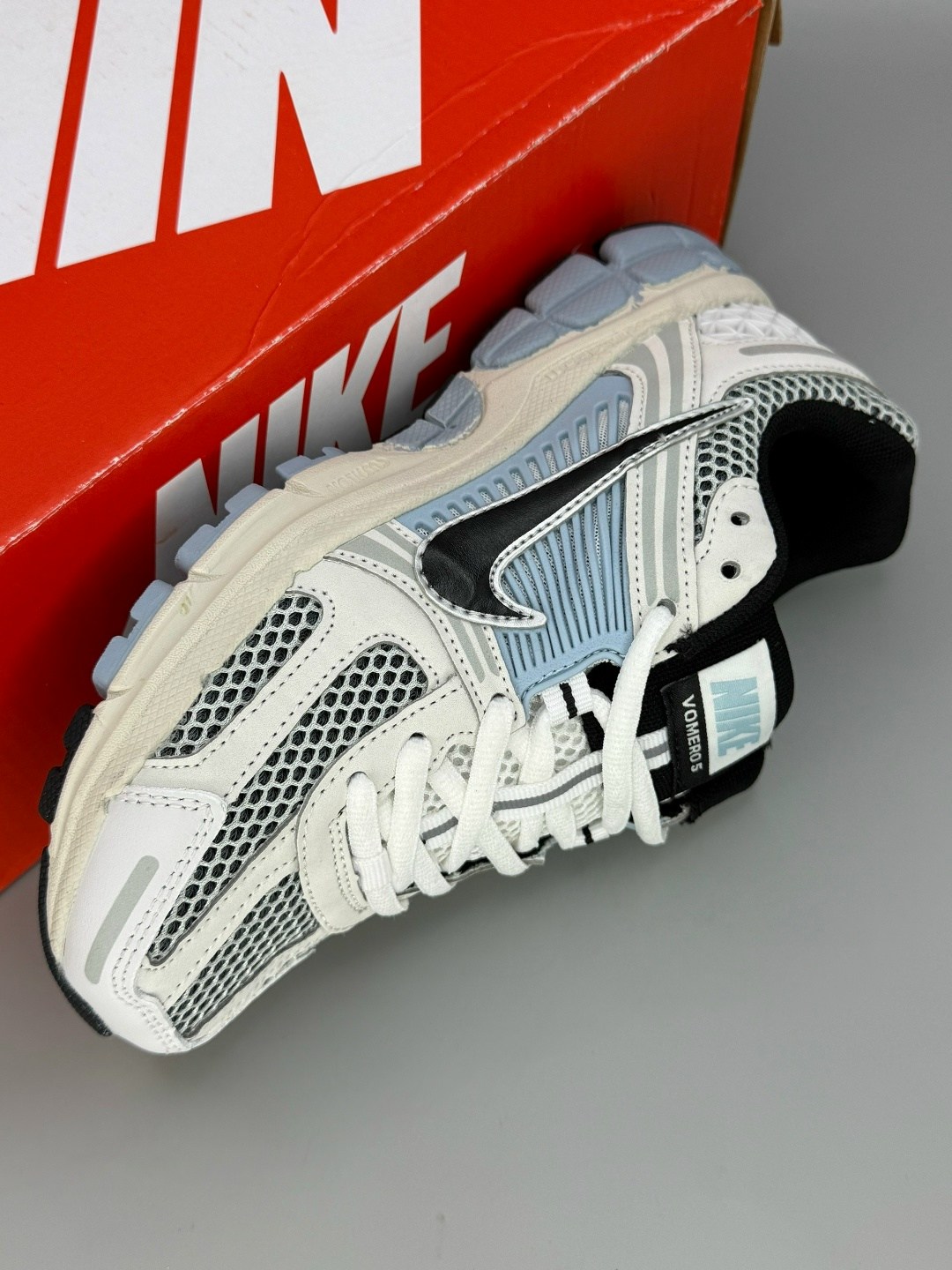 кроссовки nike air zoom vomero 5,nike air zoom vomero 5,кроссовки nike zoom vomero 5,nike zoom vomero 5,кроссовки
