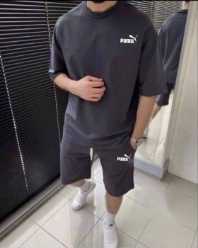 Костюм