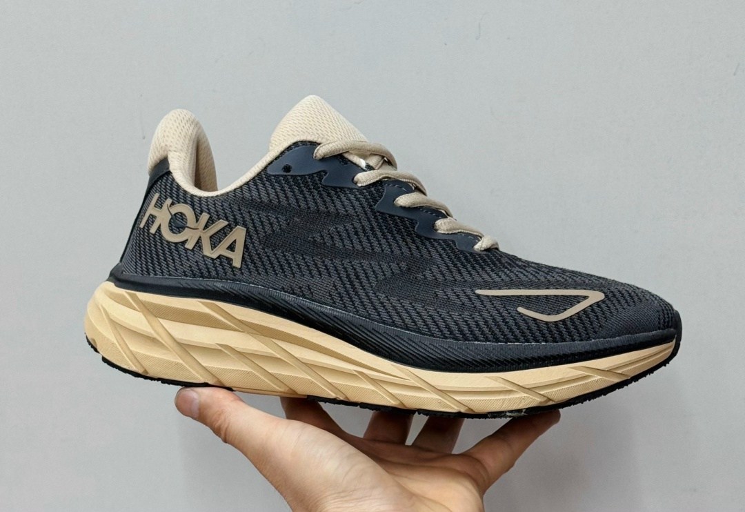 кроссовки hoka one one,кроссовки hoka,кроссовки,кроссовки для бега,беговые кроссовки hoka