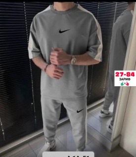 Костюм