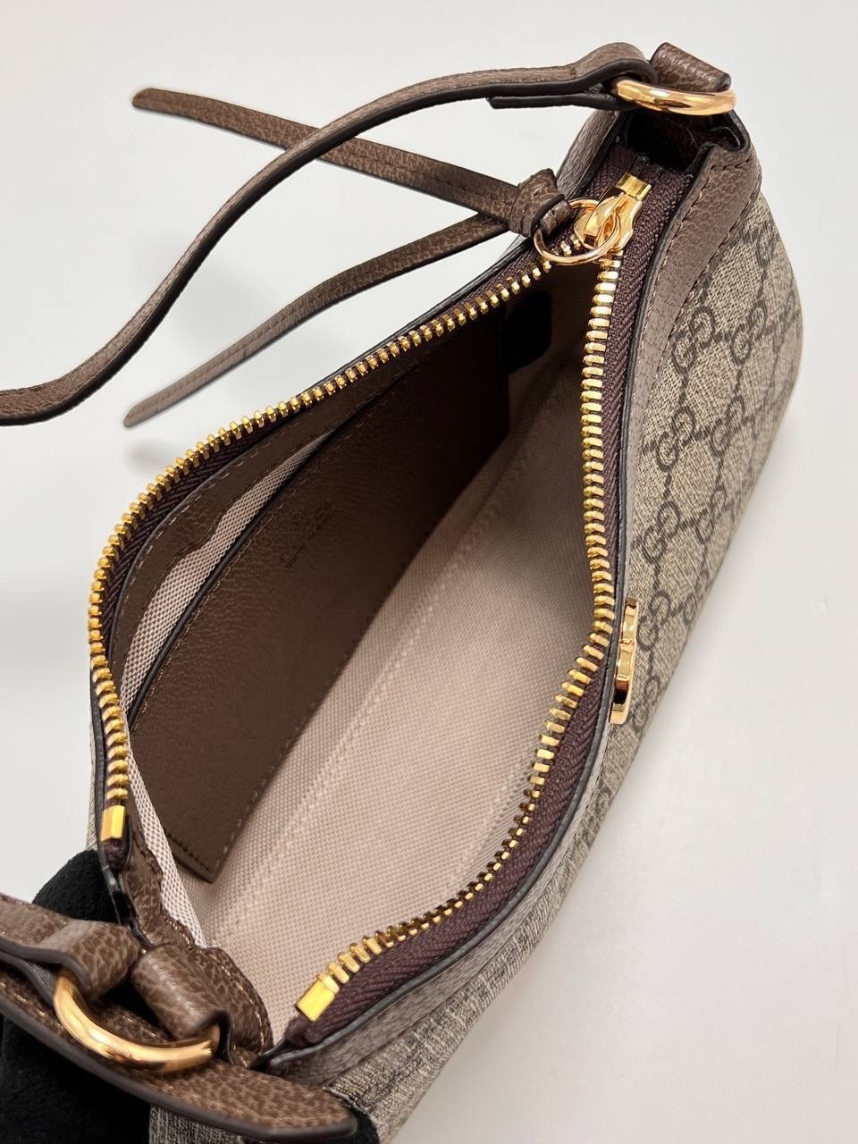 сумка gucci,сумка gucci оригинал,женская сумка gucci,сумка гуччи оригинал женская через плечо,сумка гуччи мини через плечо женская