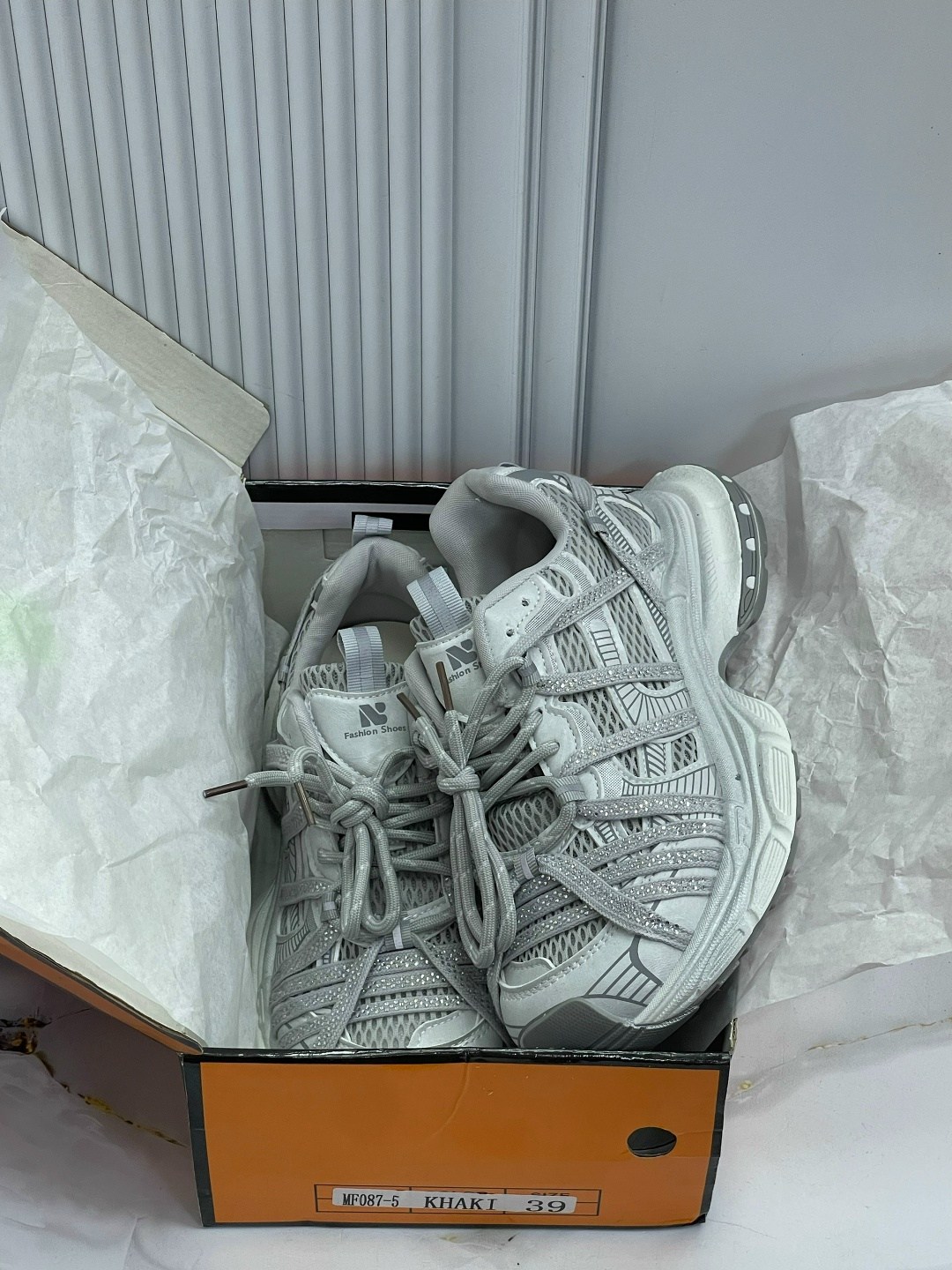 кроссовки balenciaga,кроссовки женские balenciaga,женские кроссовки balenciaga runner серебристые,женские кроссовки,кроссовки баленсиага женские оригинал