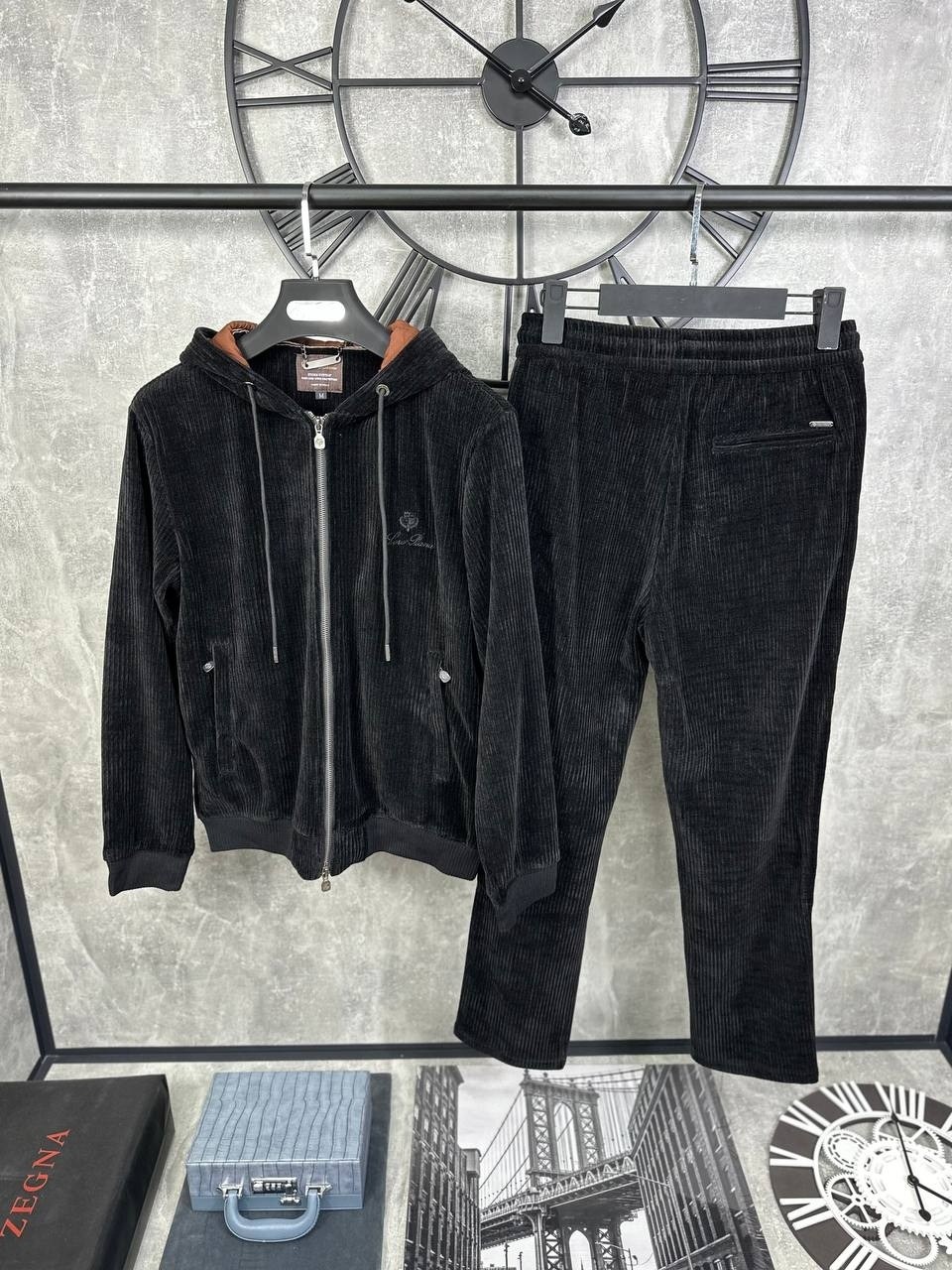 бархатный спортивный костюм мужской армани,спортивный костюм bikkembergs,велюровый костюм мужской zegna premium,велюровый костюм,мужские спортивные костюмы