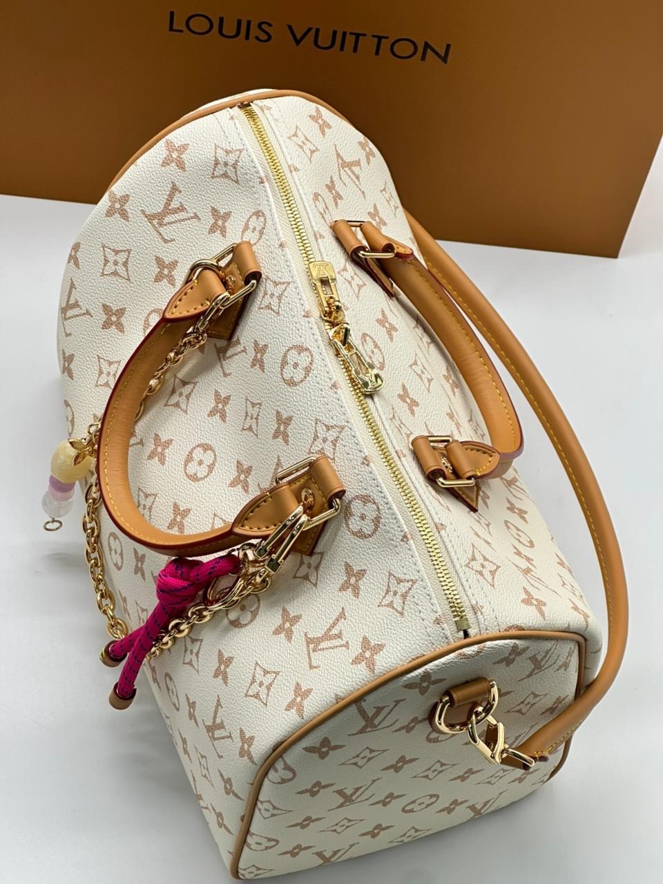 луи виттон сумка,сумки луи виттон мультиколор,сумка louis vuitton,сумка луи витон женская,сумка луи виттон белая