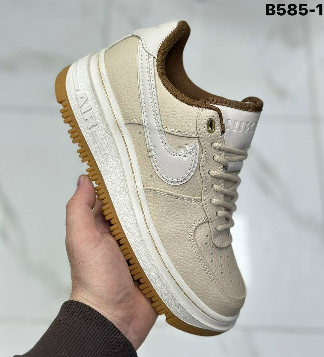 nike air force 1 low luxe,кроссовки nike air force 1,кроссовки nike air force 1 luxe black gum,кроссовки,nike air force 1 luxe black gum