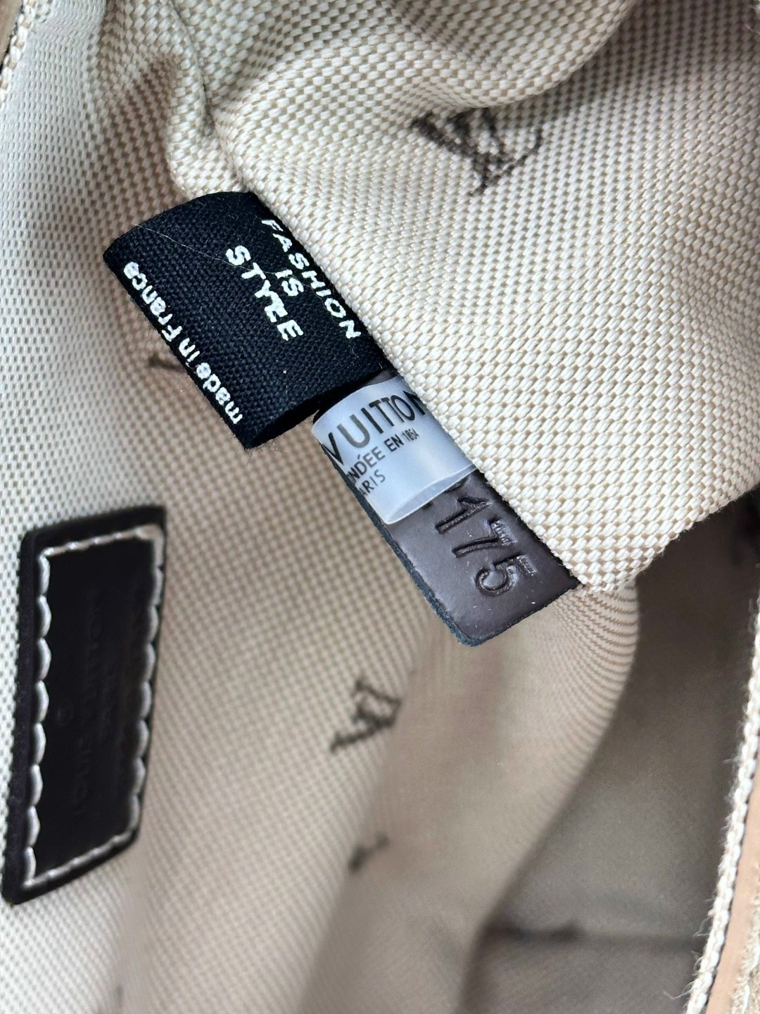 louis vuitton рюкзак,сумка женская louis vuitton,cумка louis vuitton,луи виттон рюкзак,женские рюкзаки