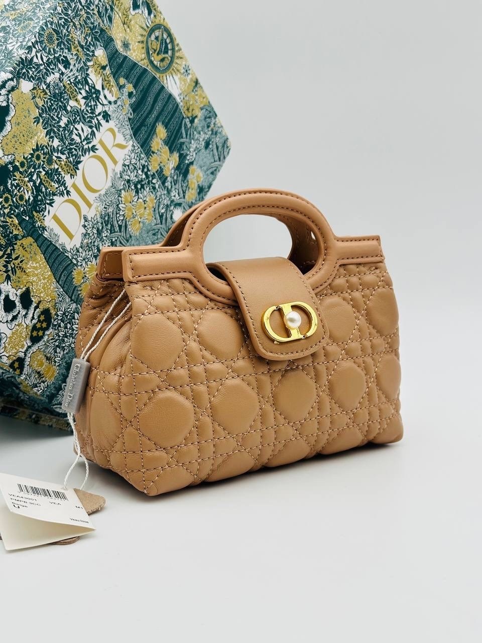 dior сумка,сумка диор,christian dior сумка,сумка диор женская,сумка диор оригинал