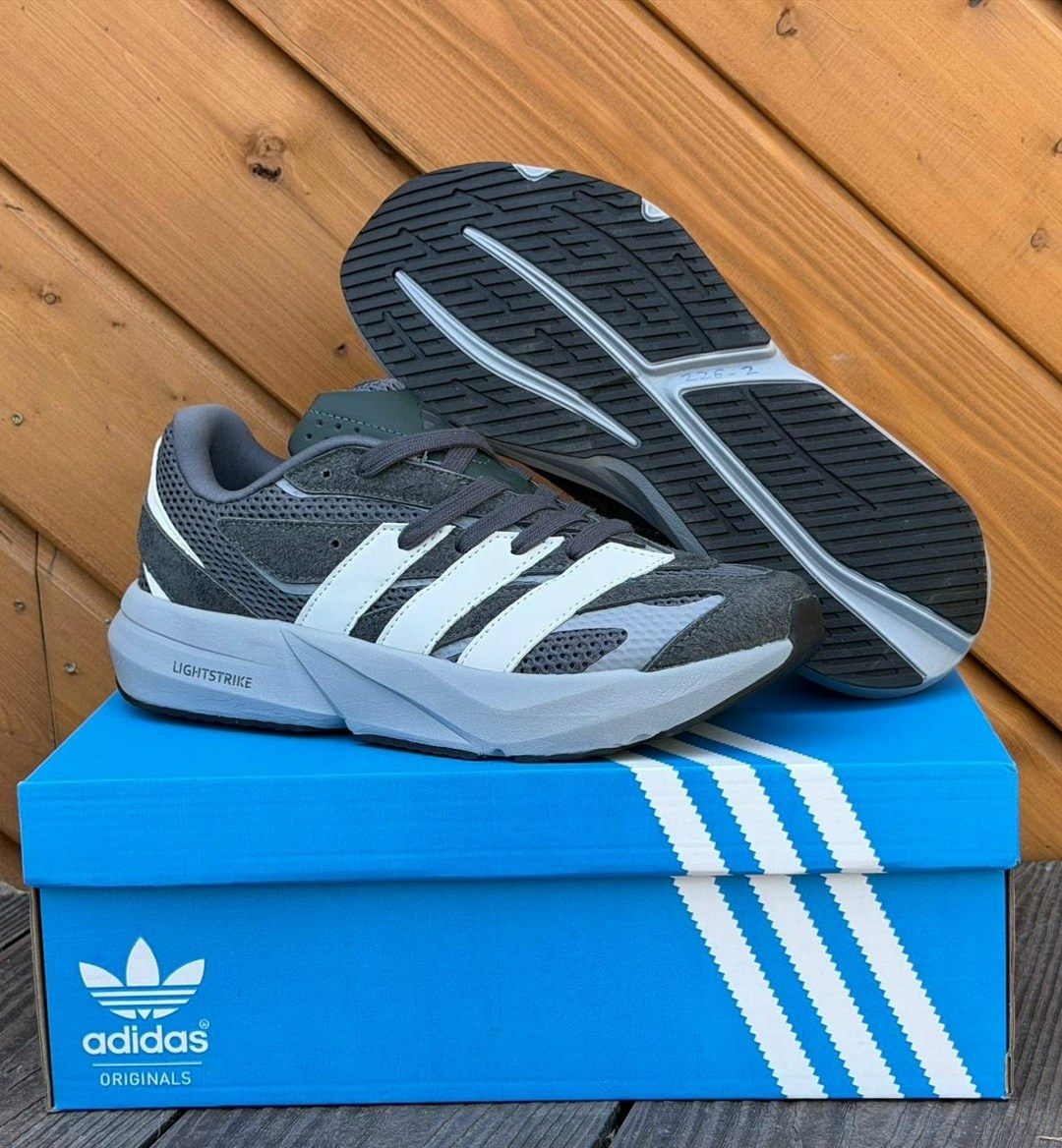 кроссовки adidas,мужские кроссовки adidas,кроссовки,кроссовки adidas adistar 3 серый,adidas кроссовки adidas