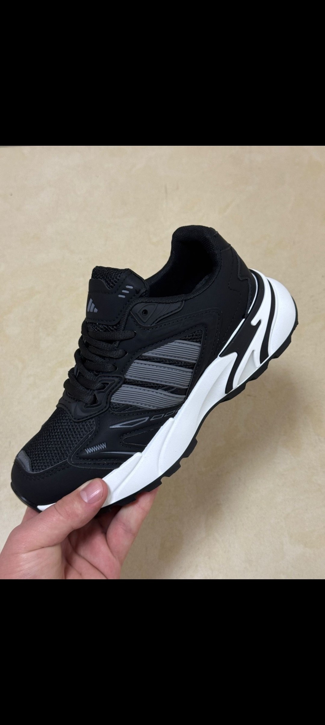 кроссовки adidas,кроссовки,женские кроссовки,adidas originals кроссовки ozelia,adidas кроссовки женские