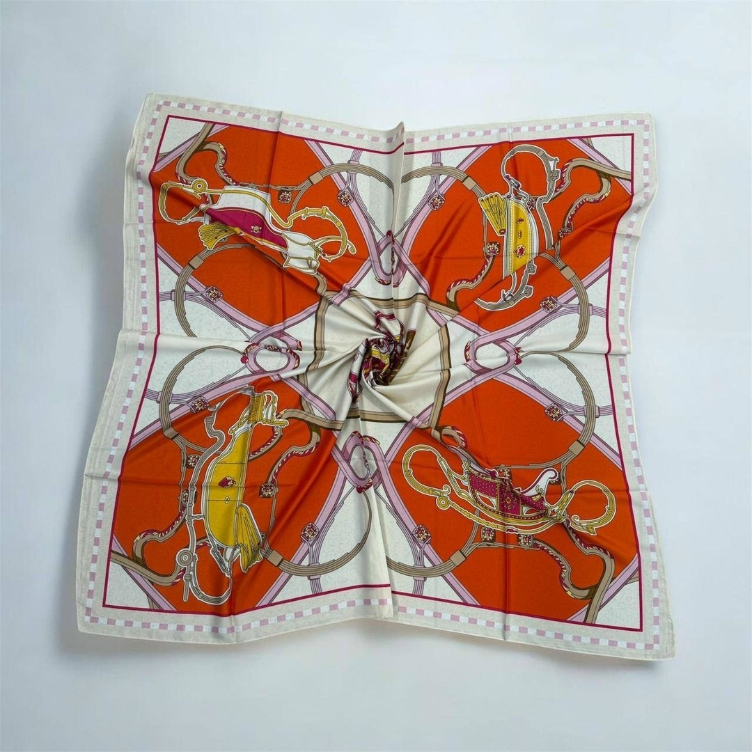 платок hermes,шелковый платок hermes,платок шелковый,женский платок,шелковый шарф