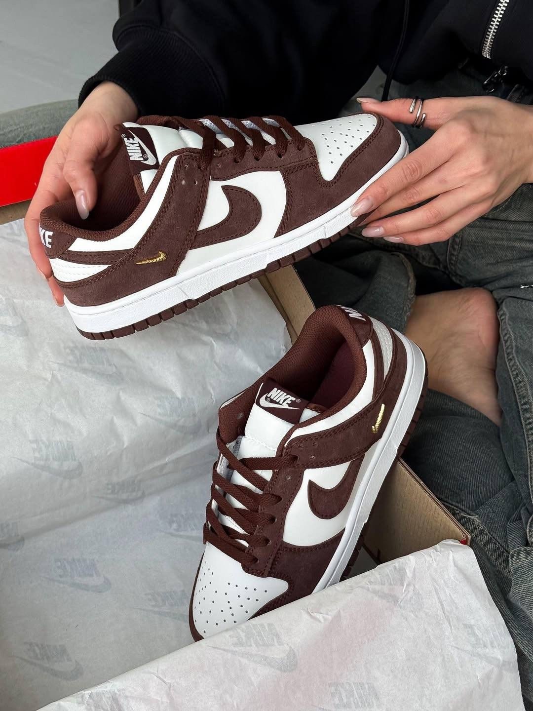 кроссовки sb dunk low nike,кроссовки dunk low nike sportswear темно-красный,кроссовки nike dunk low,dunk low nike,кроссовки найк nike dunk low cacao wow