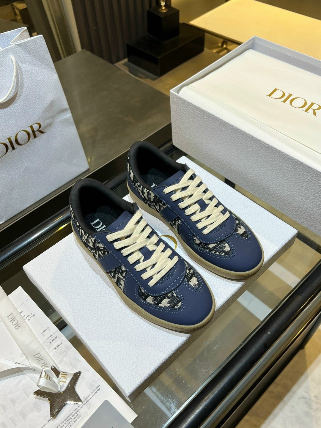 кеды dior женские,dior кроссовки,кеды dior,кеды диор женские белые,кеды диор женские