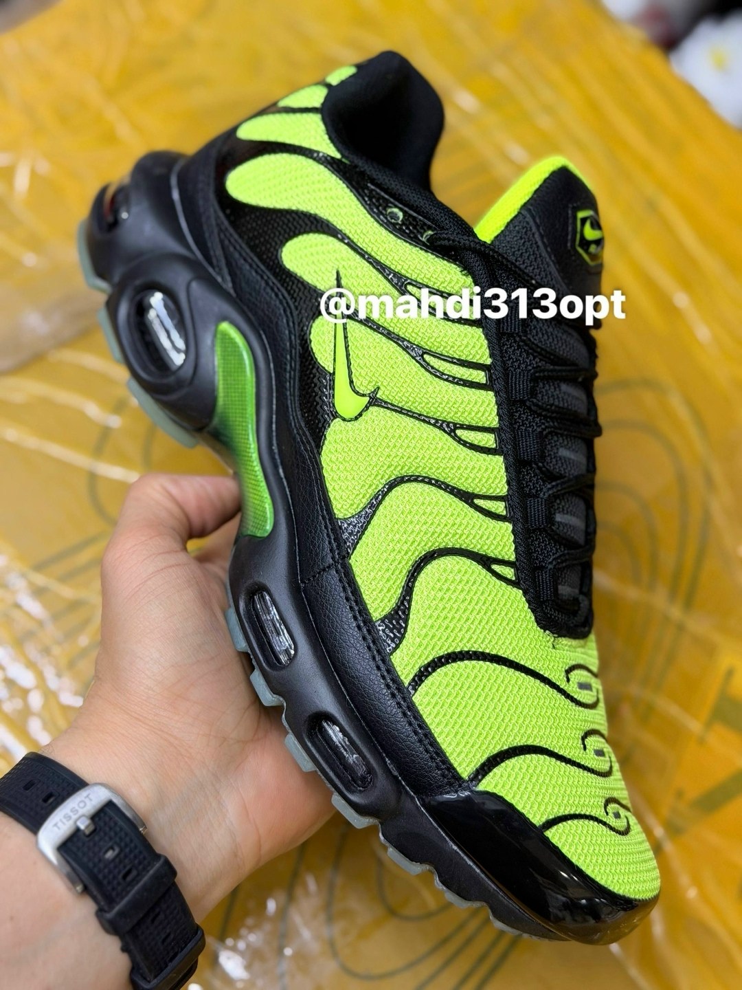 кроссовки nike air max tn plus,nike air max tn plus,найк тн плюс фиолетовые,кроссовки,nike air max tn plus x supreme purple