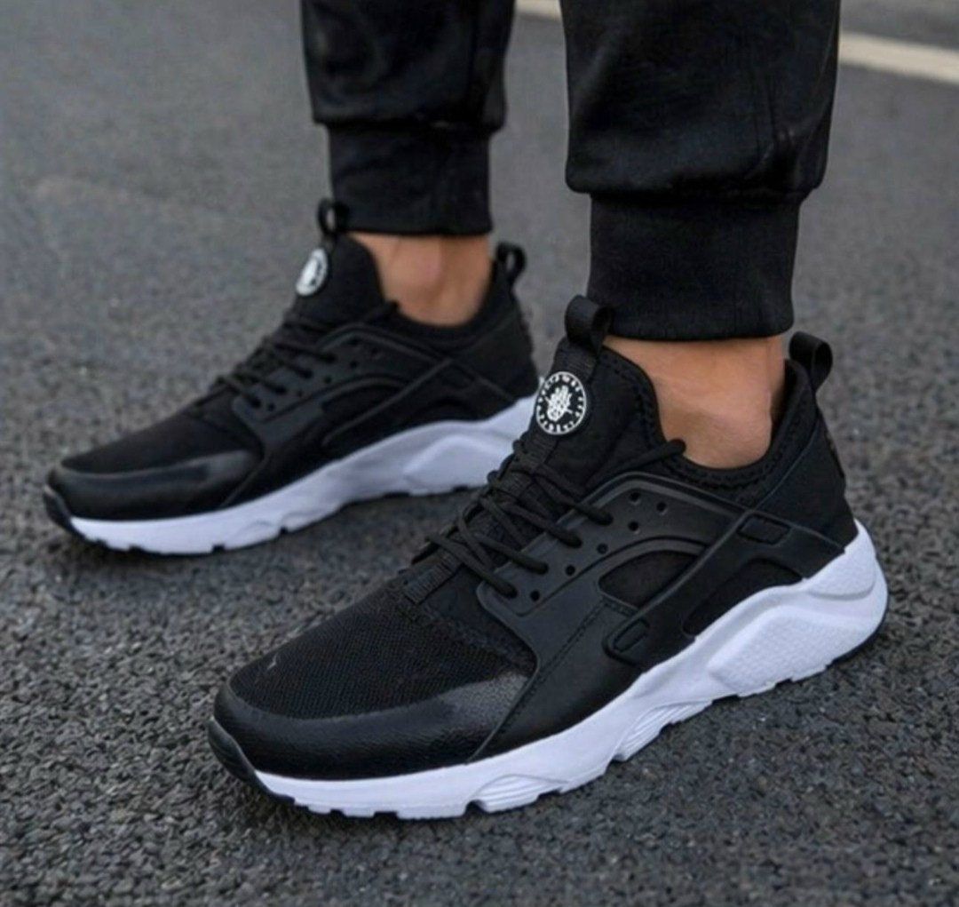 найк хуарачи женские черные с белой подошвой,мужские кроссовки nike air huarache run ultra,nike air huarache run ultra black white,nike air huarache run ultra,nike air huarache ultra