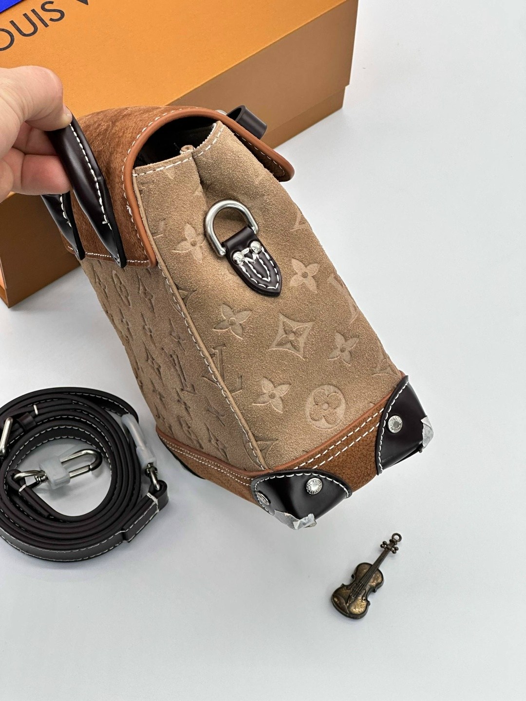 louis vuitton рюкзак,сумка женская louis vuitton,cумка louis vuitton,луи виттон рюкзак,женские рюкзаки