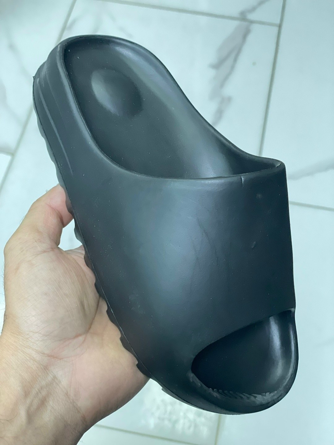 тапки adidas yeezy slide,шлепанцы женские,шлепки резиновые хит 2026,тапки белые,шлепанцы белый