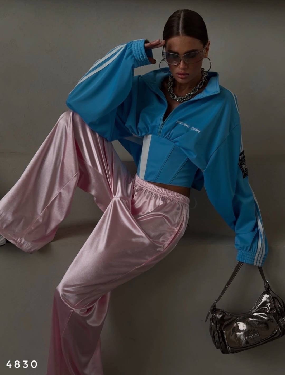adidas original,оранжевый костюм,спортивная куртка,летняя куртка,женская куртка